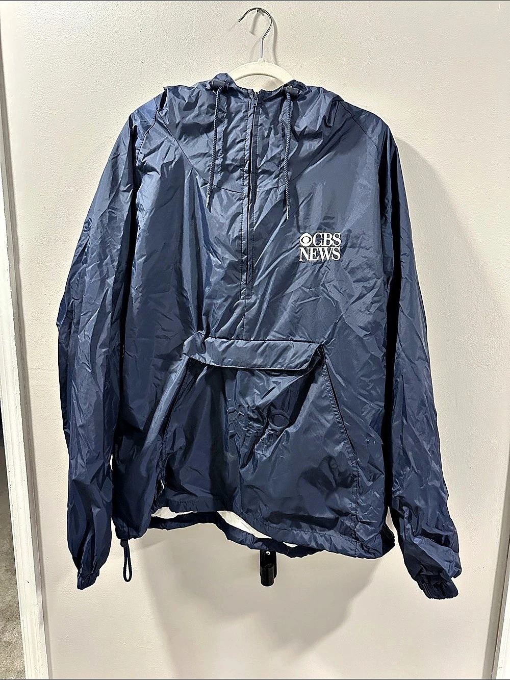 Charles River CBS News Nylon Windbreaker Size XL